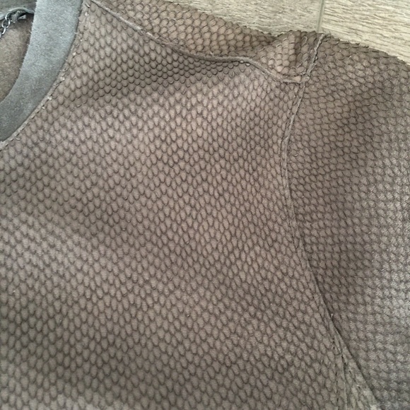 Tahari Women Crop Jacket Cleary E43K9106 Lamb Leather Full Zip Unlined Snake XS - Picture 10 of 10